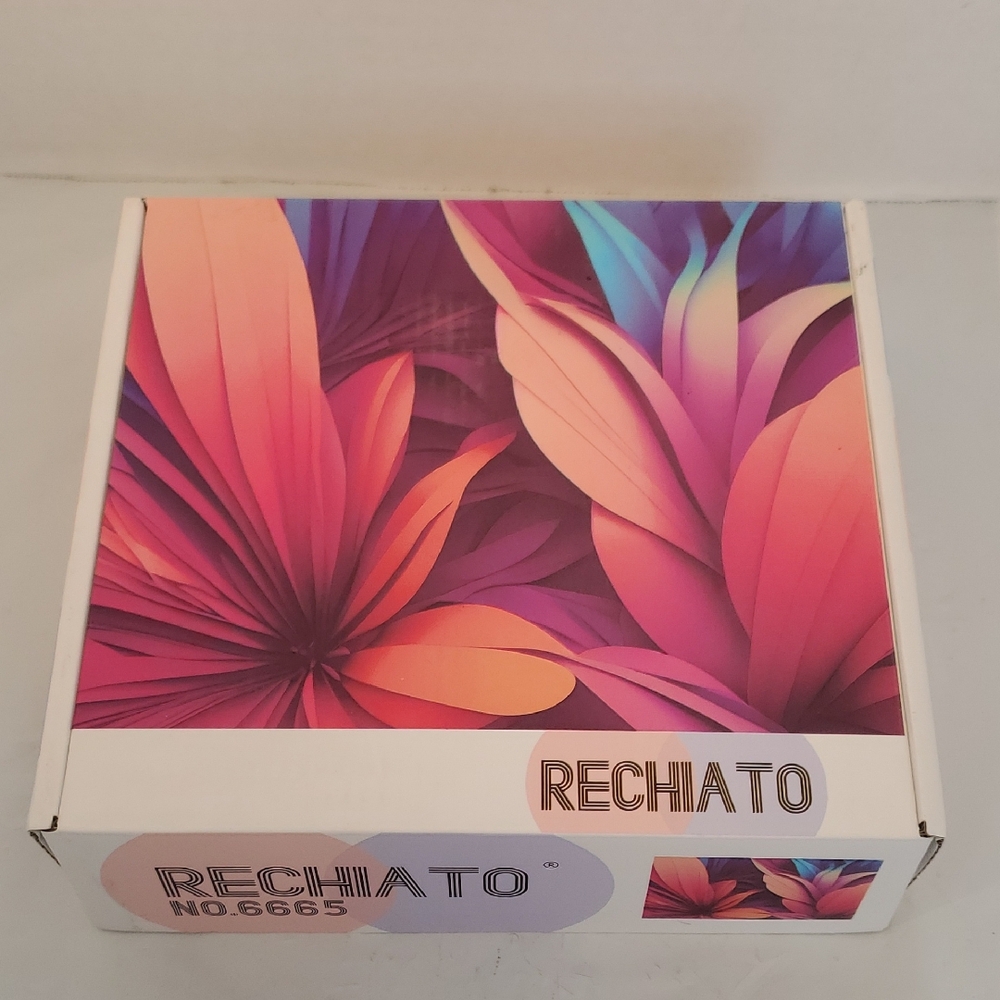 Rechiato No. 6665 1000 pcs Floral Art Puzzle. NWOT